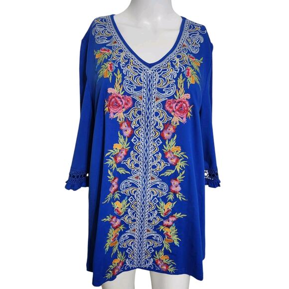 Calessa Women's Tunic Blue Embroidered Shirt Large 3/4 Sleeves Bohemian Top NEW - Picture 4 of 9